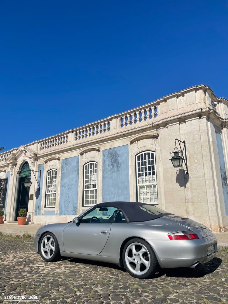 Porsche 911 Série F - 18
