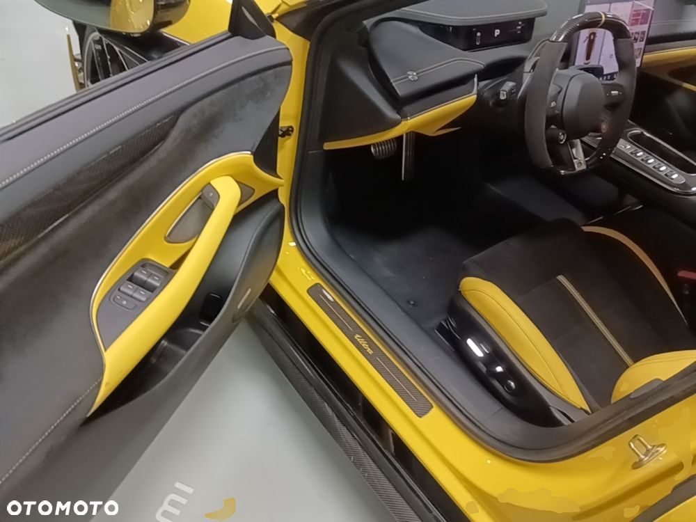 Xiaomi SU7 - 7