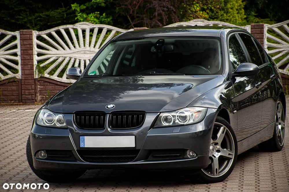 BMW Seria 3 318i Edition Sport - 19