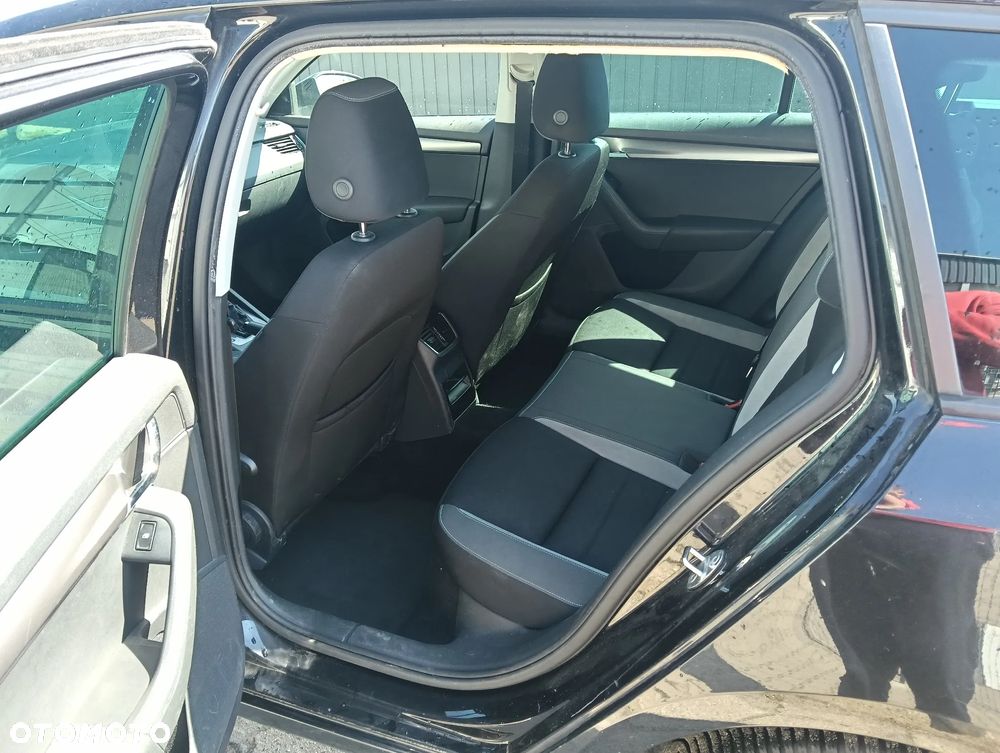 Skoda Octavia 2.0 TDI (Green tec) DSG Joy - 20