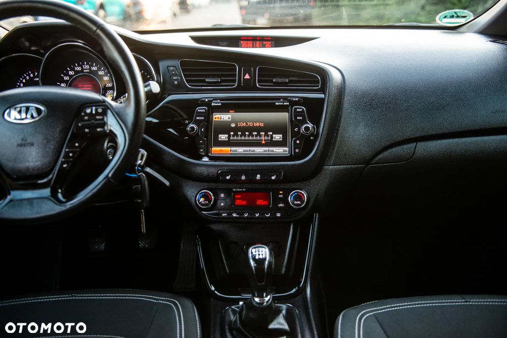 Kia Ceed 1.4 CVVT Vision - 34