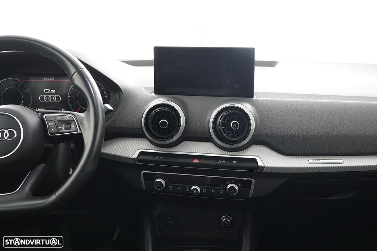 Audi Q2 30 TFSI S line - 9