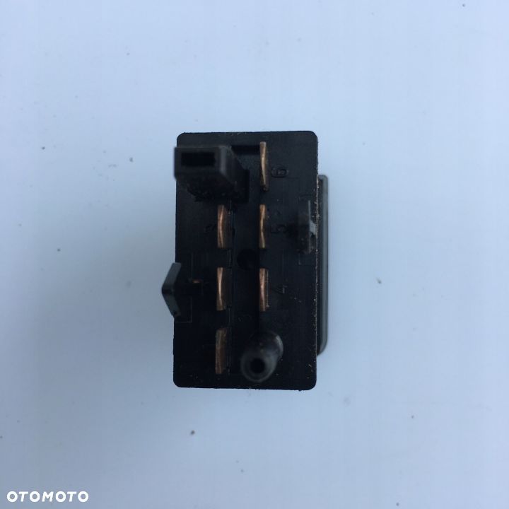 WŁĄCZNIK PODGRZEWANIA SZYBY GOLF BORA 1J0959621 - 3