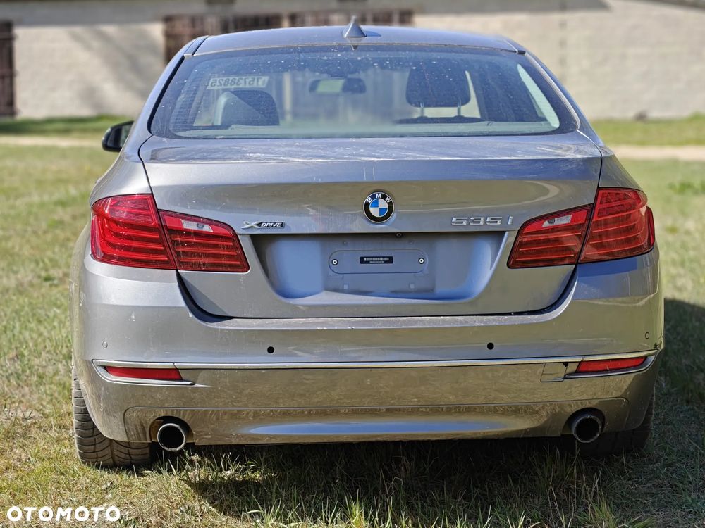 BMW Seria 5 535i xDrive Luxury Line - 4
