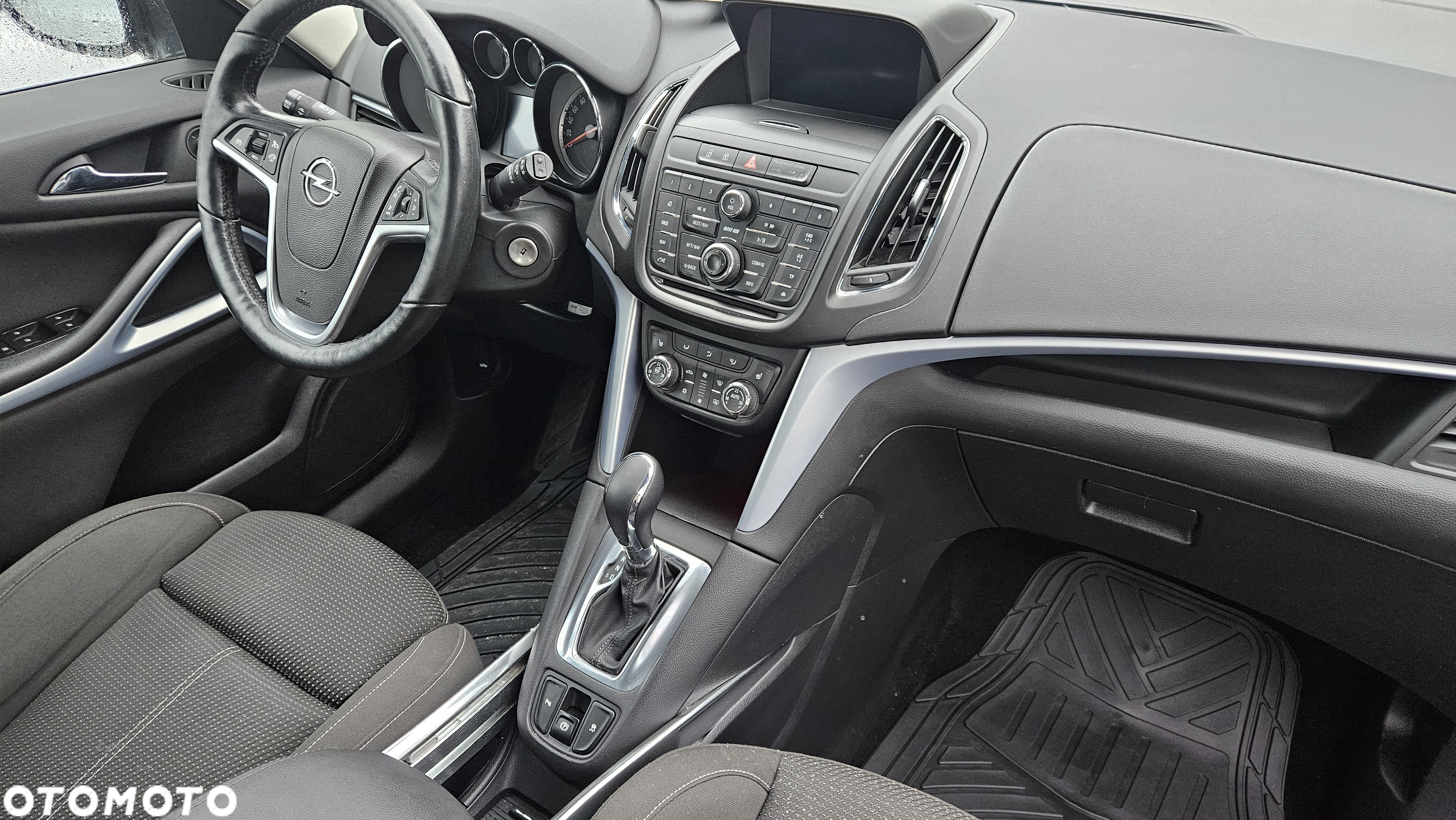 Opel Zafira - 7