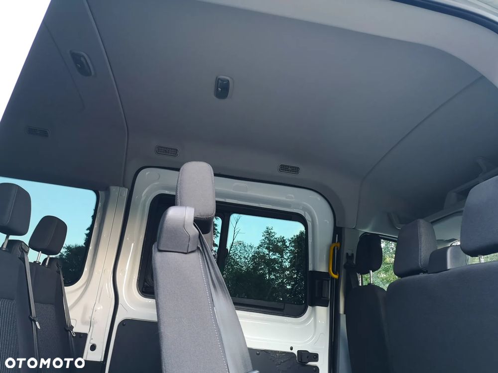 Ford Transit - 22