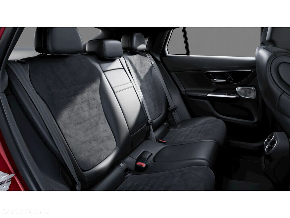 Mercedes-Benz GLC 220 d mHEV 4-Matic AMG Line - 11