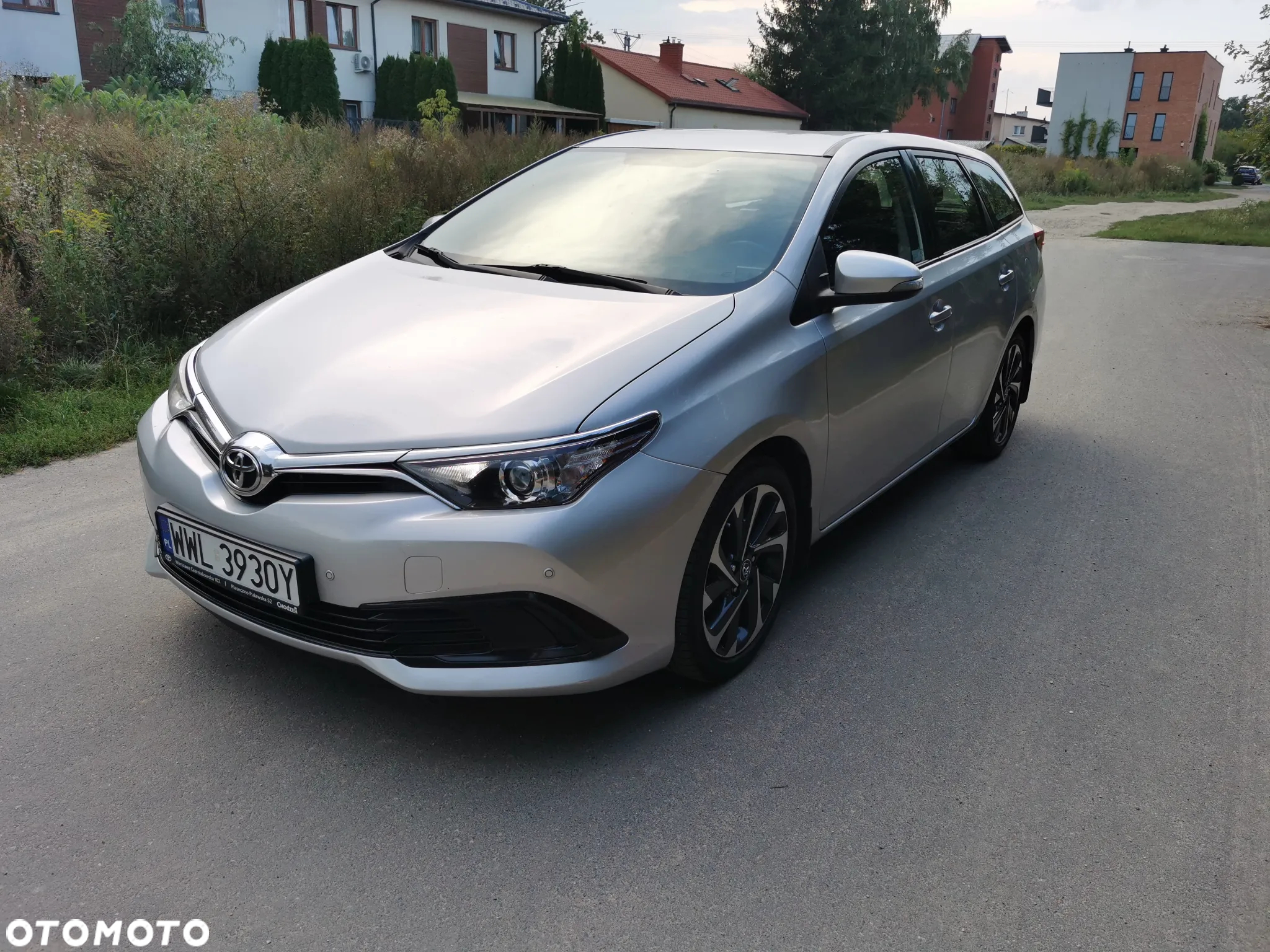 Toyota Auris - 2