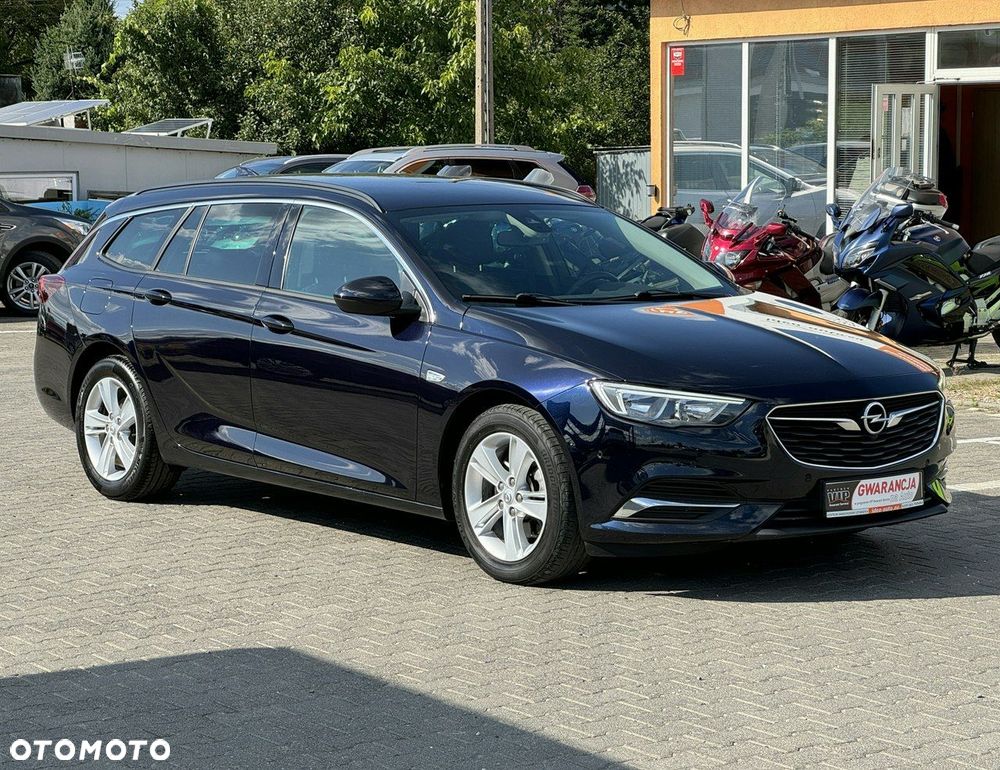 Opel Insignia - 10