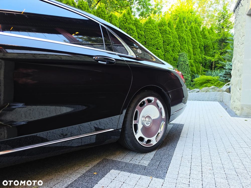 Mercedes-Benz Maybach Klasa S 560 4-Matic - 30