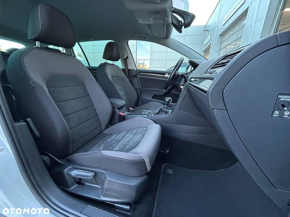 Volkswagen Golf Variant 1.5 TSI BMT Evo Highline DSG - 17