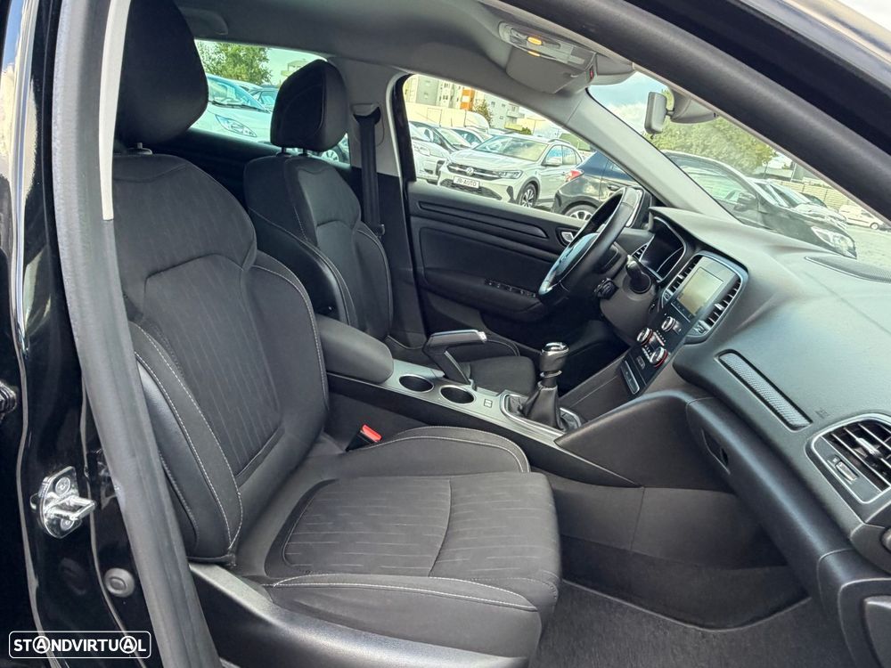 Renault Mégane Sport Tourer 1.5 Blue dCi Limited - 11