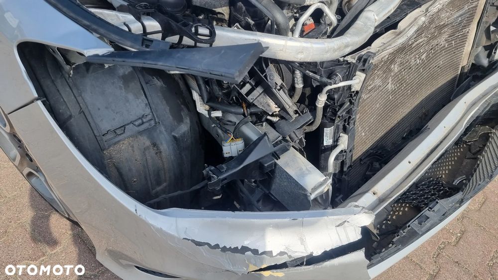 Mercedes-Benz CLA 200 d 7G-DCT UrbanStyle Edition - 25