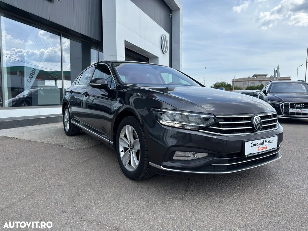Volkswagen Passat 1.5 TSI ACT DSG Highline - 10