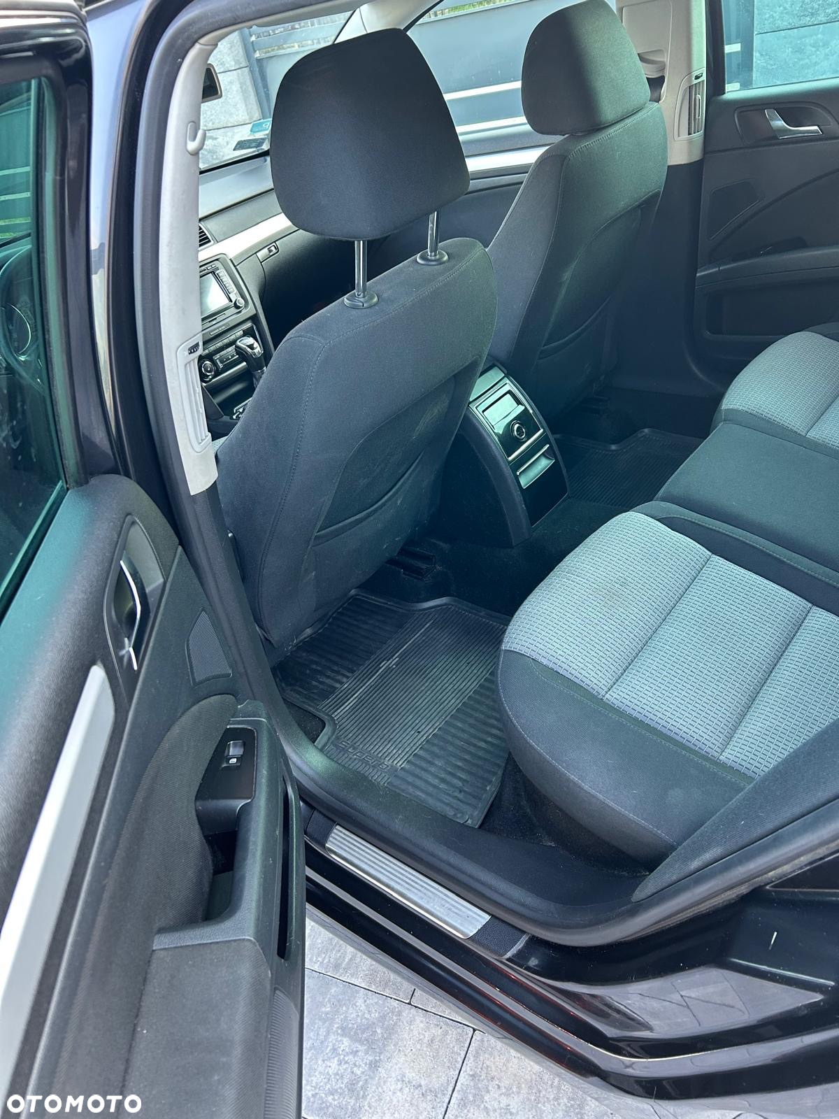 Skoda Superb 2.0 TDI Ambition - 9