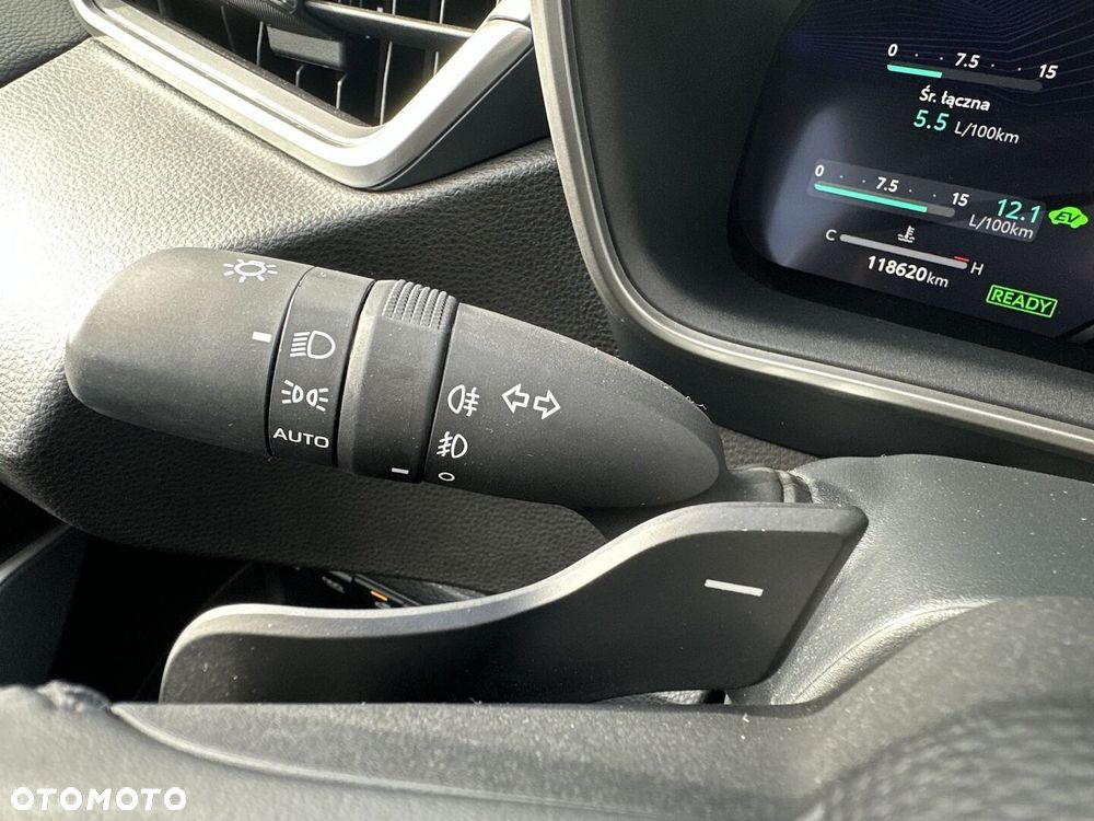 Toyota Corolla 2.0 Hybrid Comfort - 20