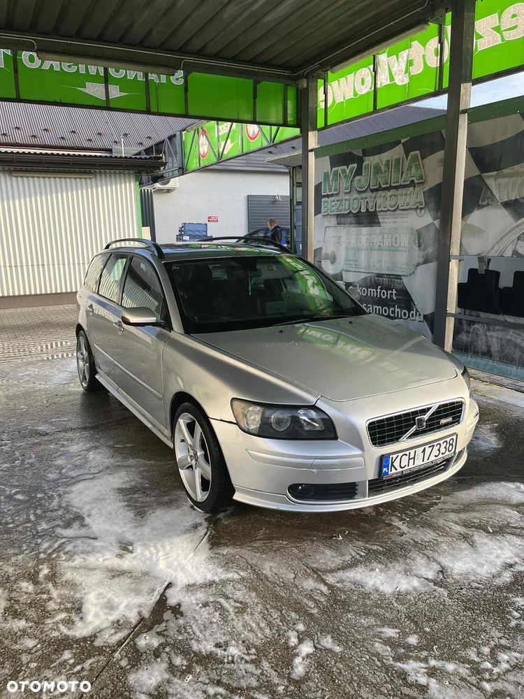Volvo V50 - 1