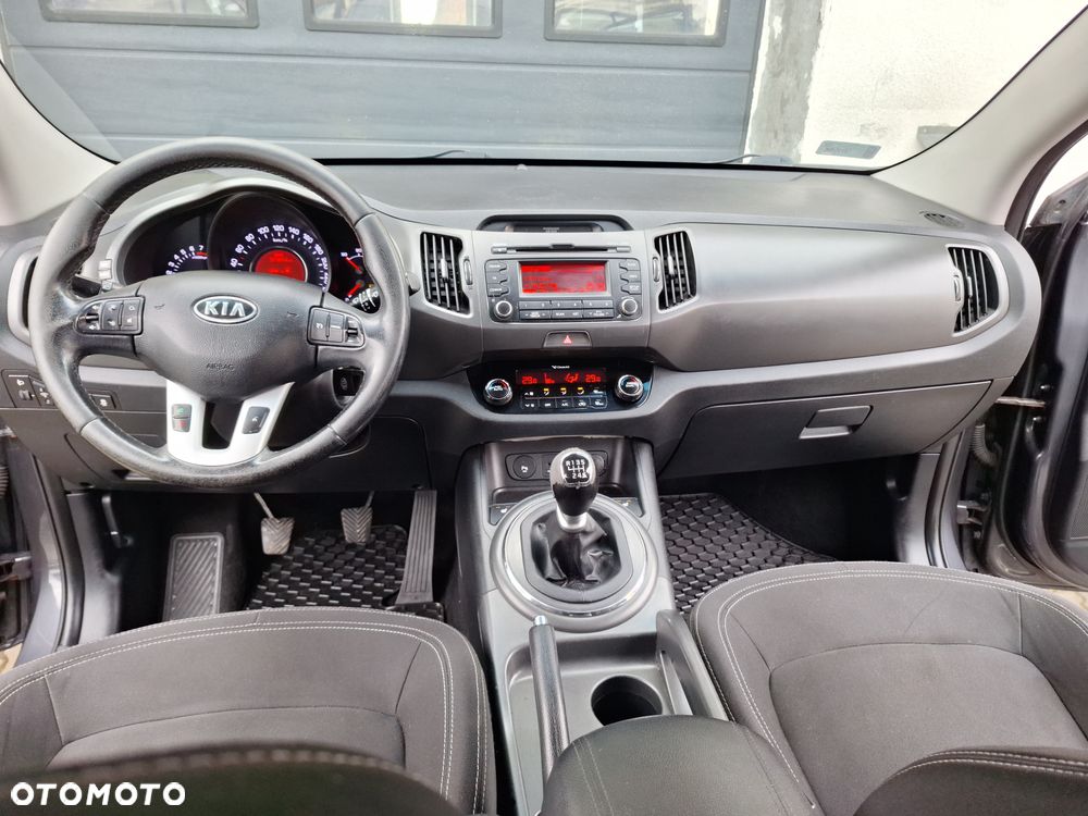 Kia Sportage - 13