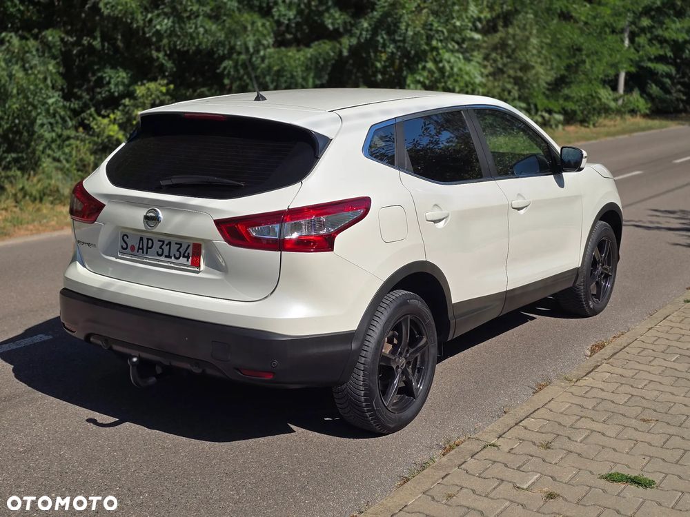 Nissan Qashqai 1.2 DIG-T Xtronic 360 - 15
