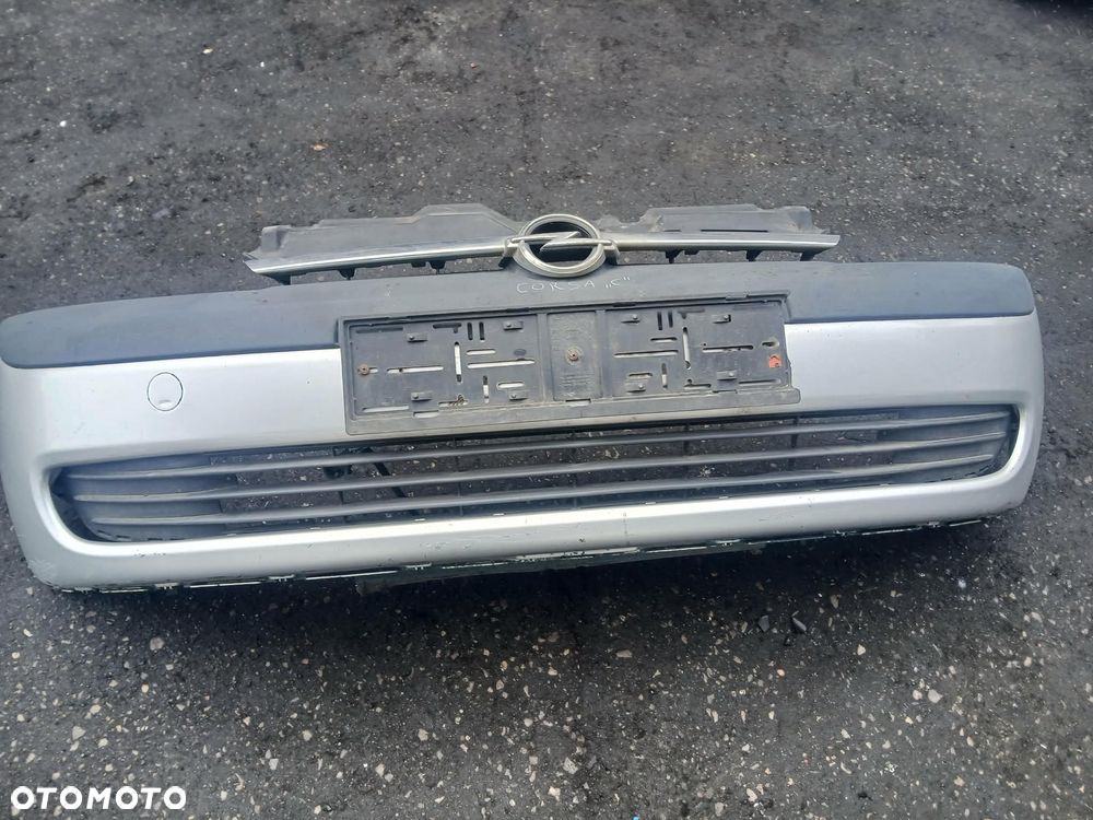 Opel Corsa C Zderzak przedni kod lakieru Z157 - 1