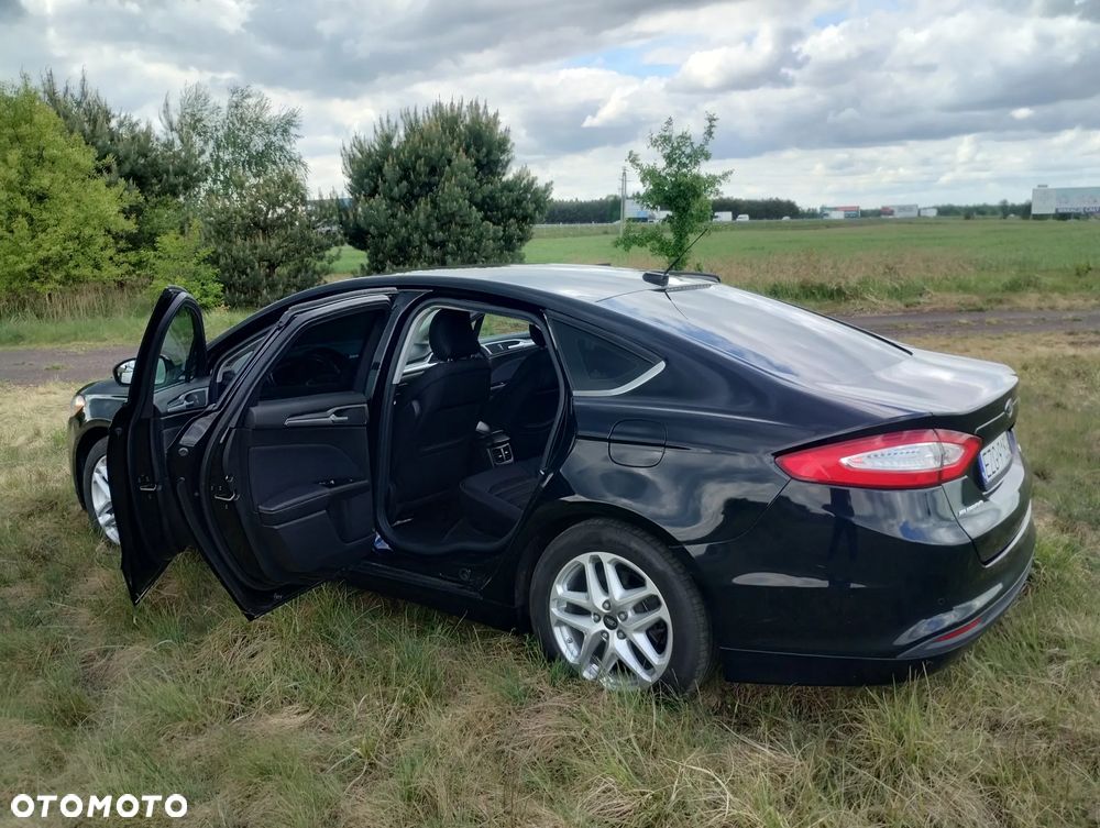 Ford Fusion - 31