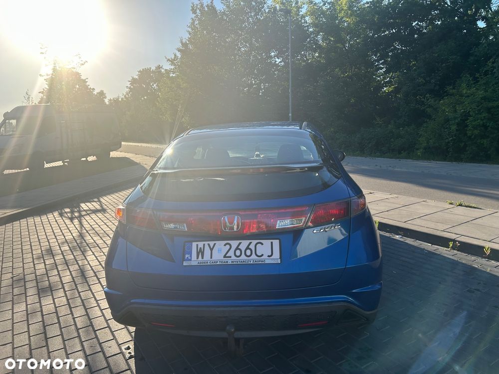 Honda Civic 1.8 Comfort - 2