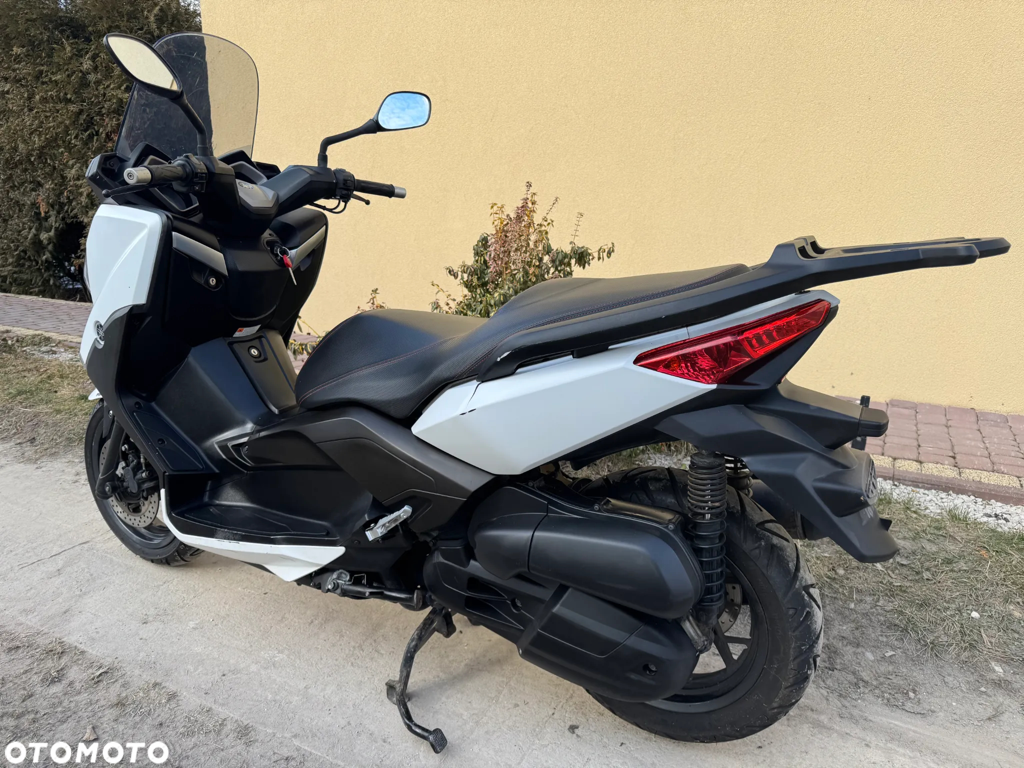 Yamaha X-max - 3