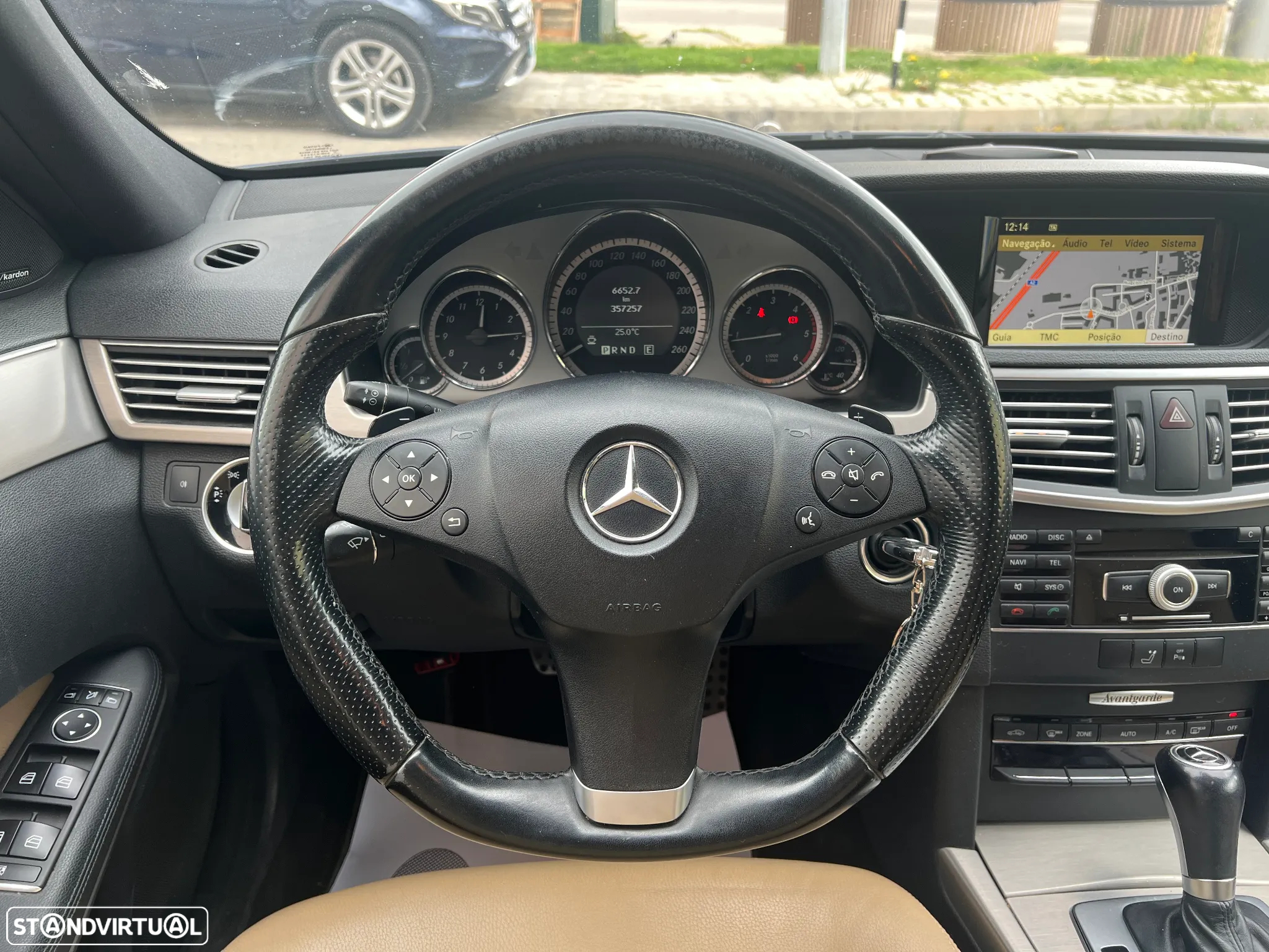 Mercedes-Benz E 250 - 9