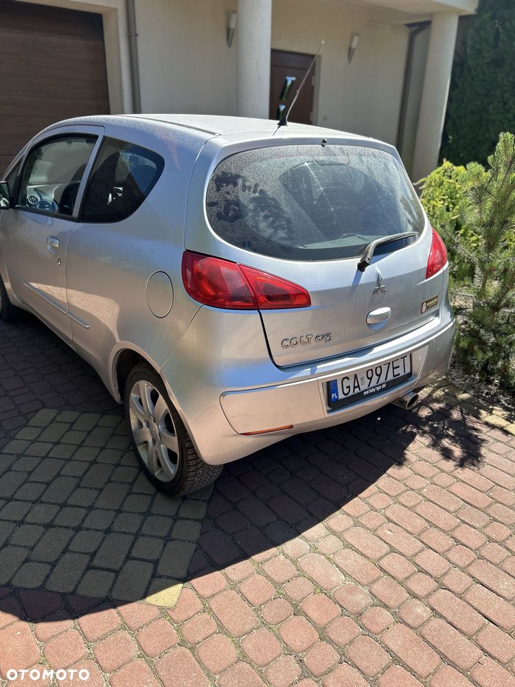 Mitsubishi Colt - 3