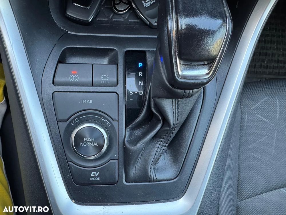 Toyota RAV4 2.5 VVT-iE 4x2 Dynamic - 10