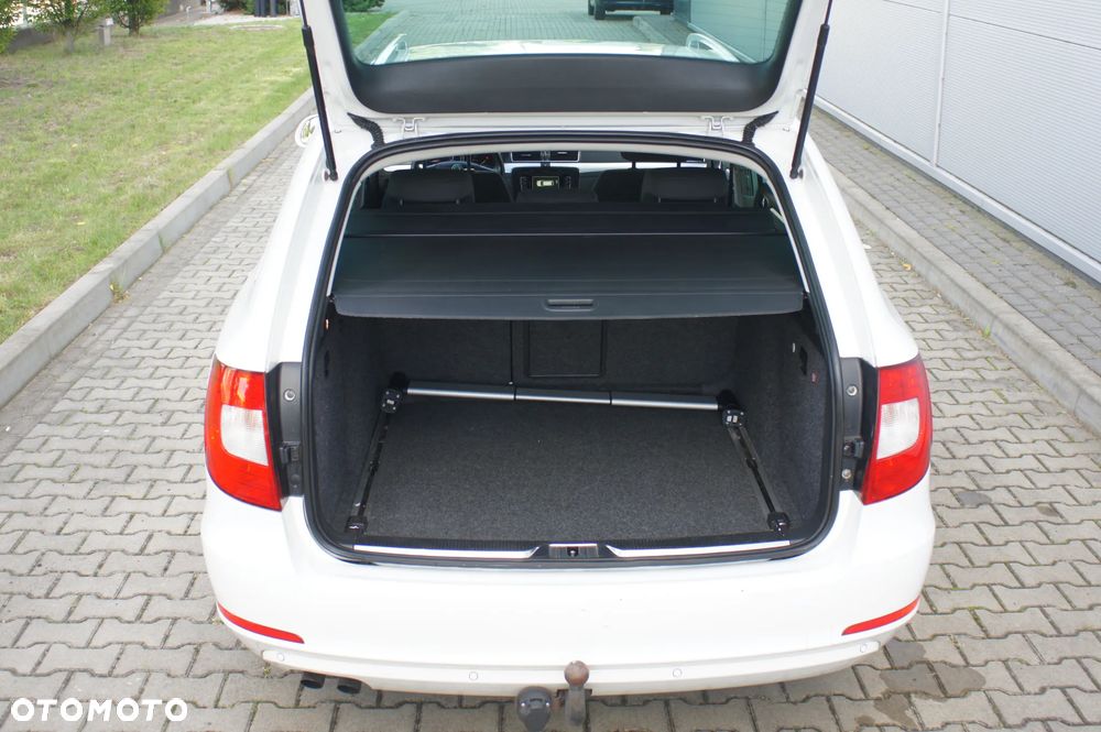 Skoda Superb 1.6 TDI Green tec Active - 22