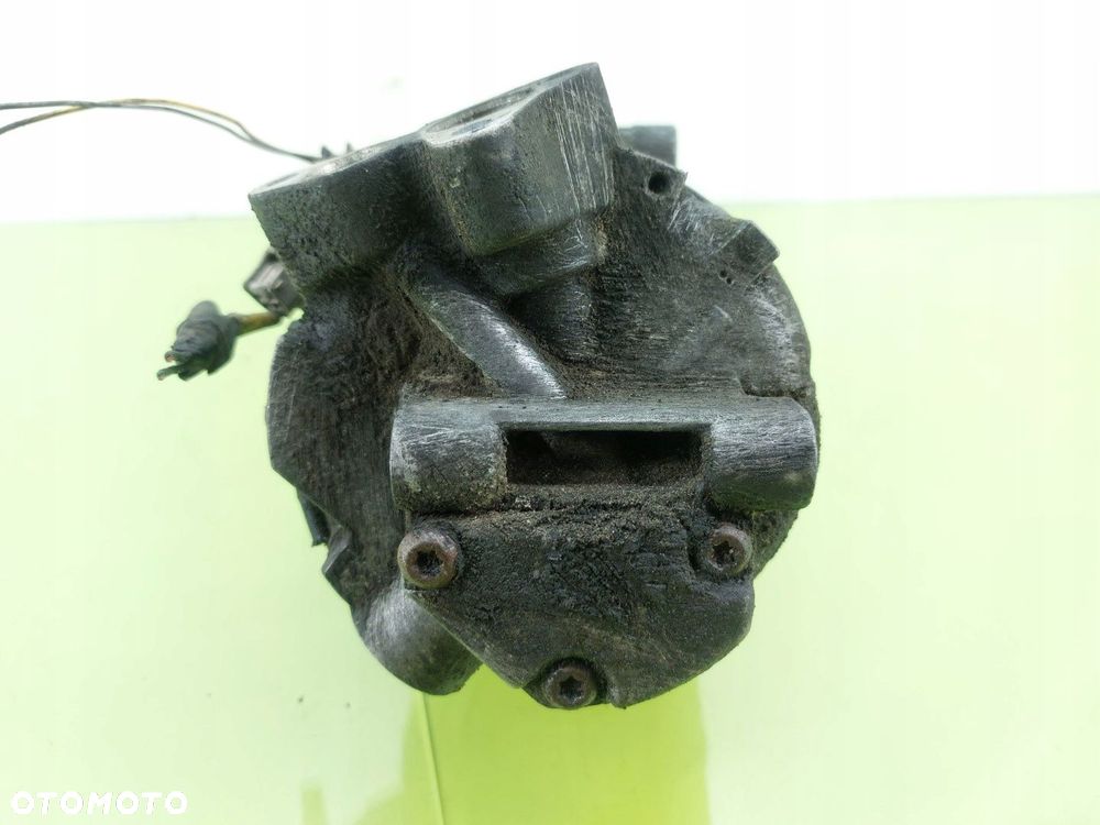 Sprężarka klimatyzacji Renault Laguna III 2007-2015 2,0 DCI 8200561276B - 3
