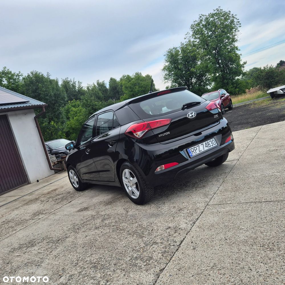 Hyundai i20 blue 1.2 Classic - 6