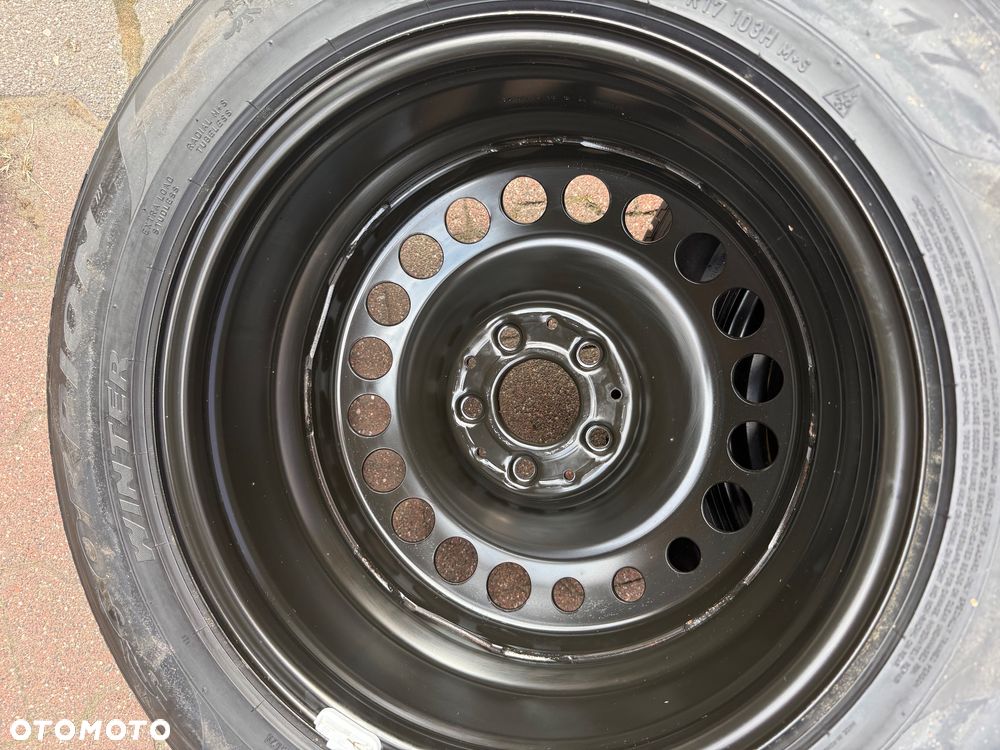 Zimowe Koła stalowe 17 "Mercedes GLA - 18