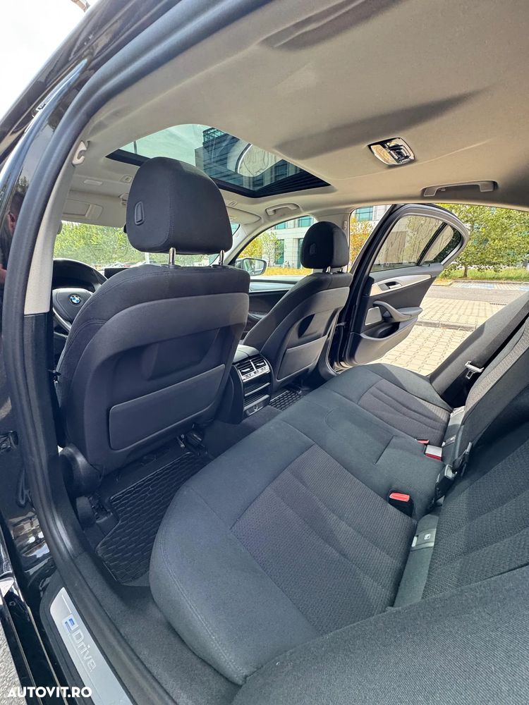 BMW Seria 5 530e Aut. - 10