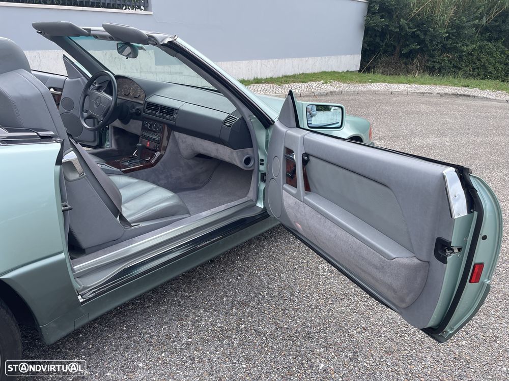 Mercedes-Benz SL 500 Standard - 41
