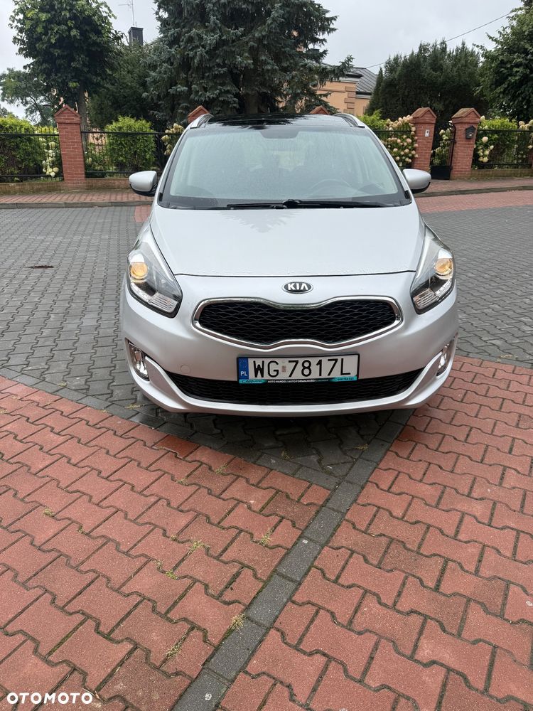 Kia Carens 1.7 CRDi 115 Dream Team Edition - 22