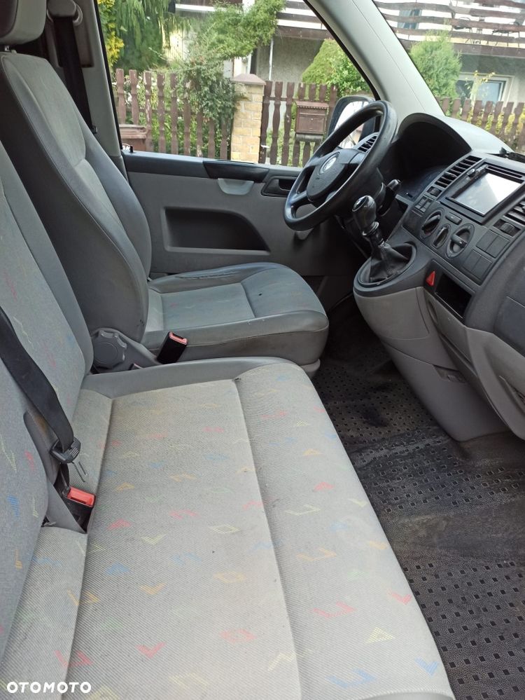 Volkswagen Transporter - 5