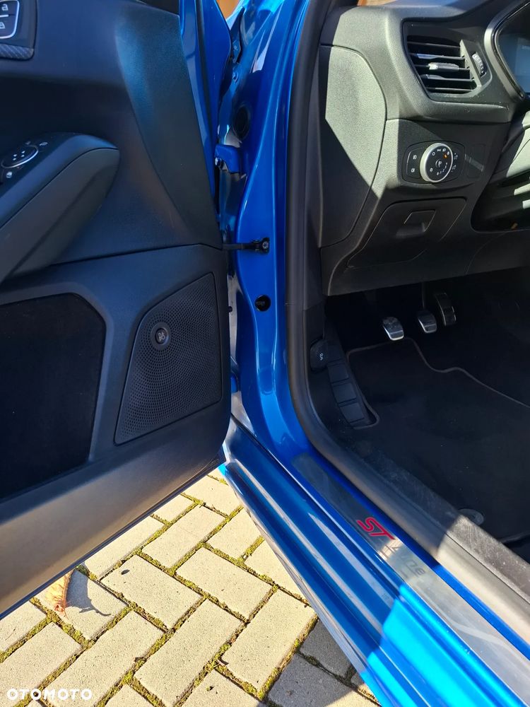 Ford Focus 1.0 EcoBoost ST-Line Business - 21