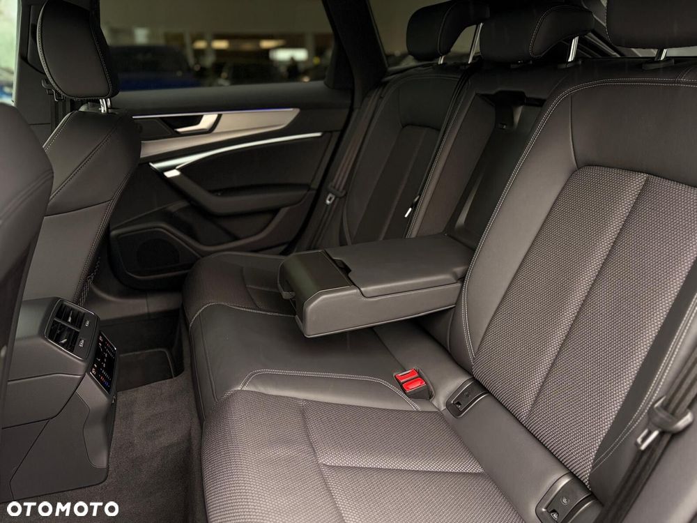 Audi A6 Avant - 17
