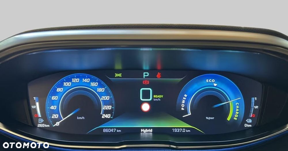 Peugeot 3008 1.6 PureTech HYbrid4 GT S&S EAT8 - 23