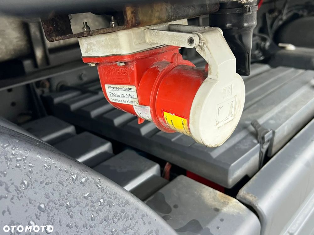 Mercedes-Benz ATEGO 1224 EURO 6 CHŁODNIA / MROŹNIA HAKOWA - 10