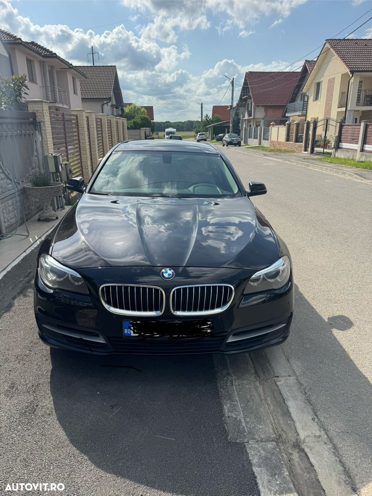 BMW Seria 5 525d xDrive Sport-Aut. Luxury Line - 1