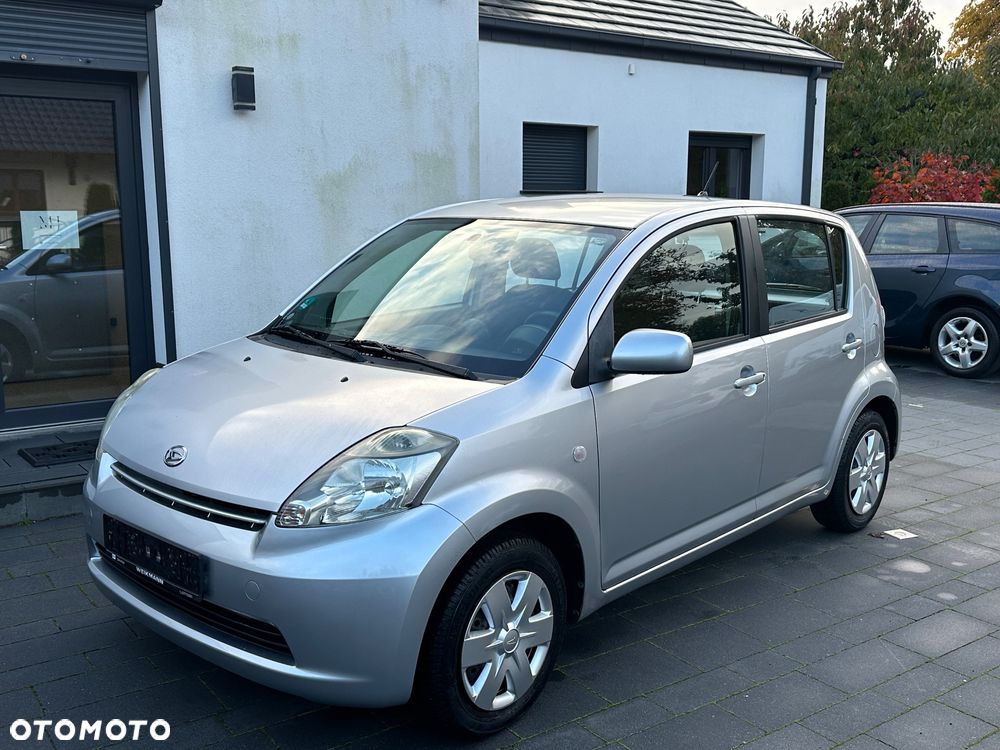 Daihatsu Sirion 1.3 - 6
