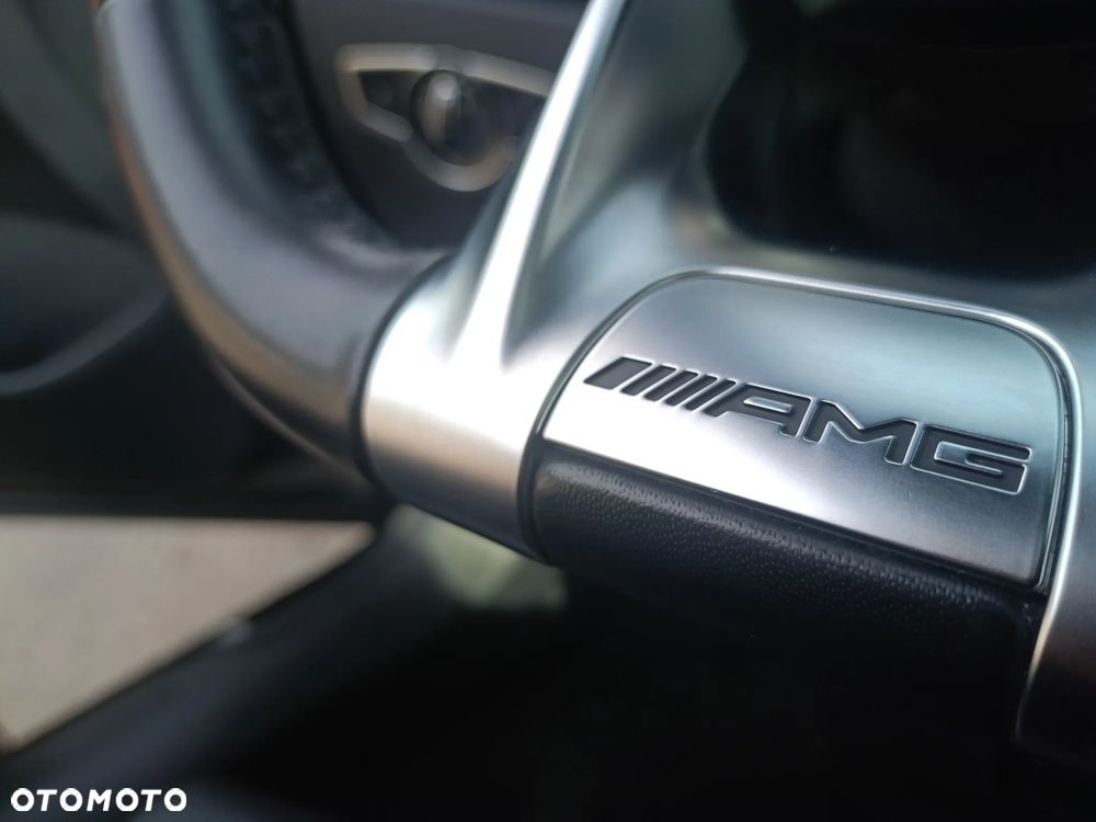 Mercedes-Benz Klasa E AMG 53 Coupe 4-Matic+ 9G-TRONIC - 20