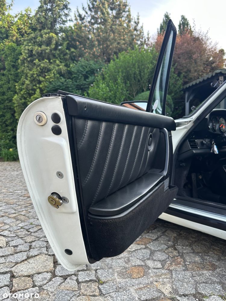 Porsche 911 - 15