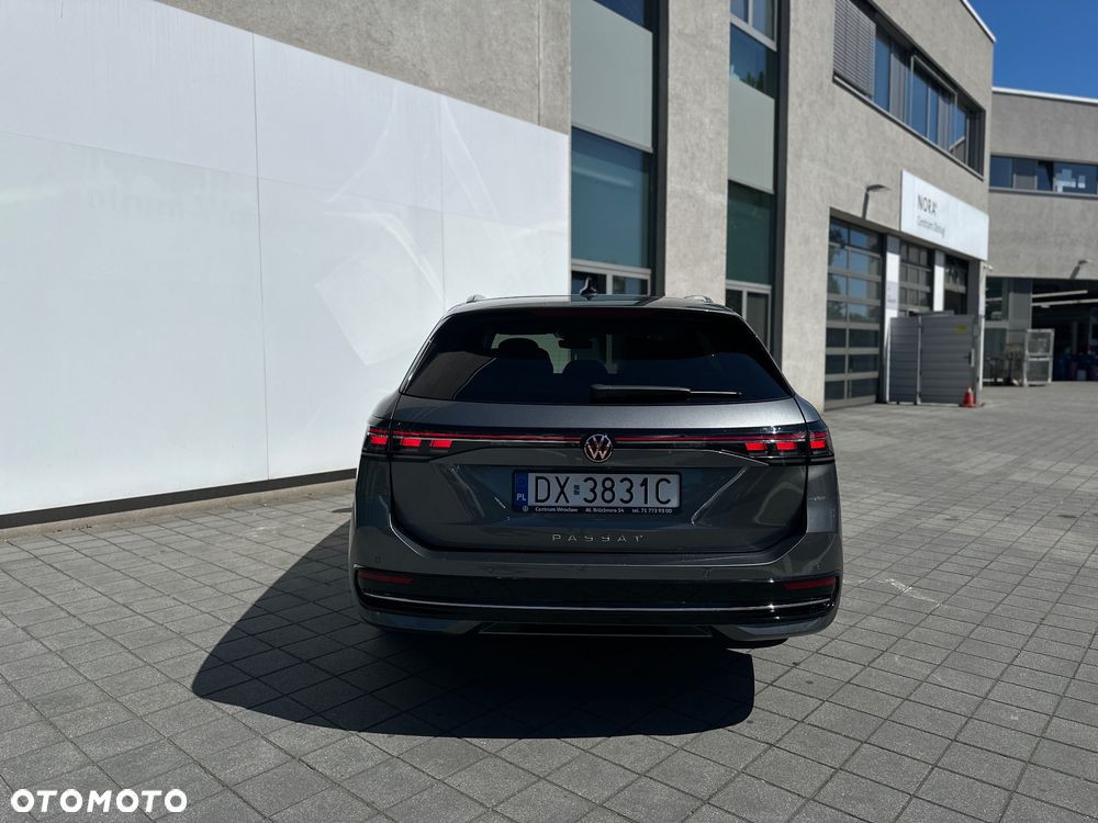Volkswagen Passat - 6