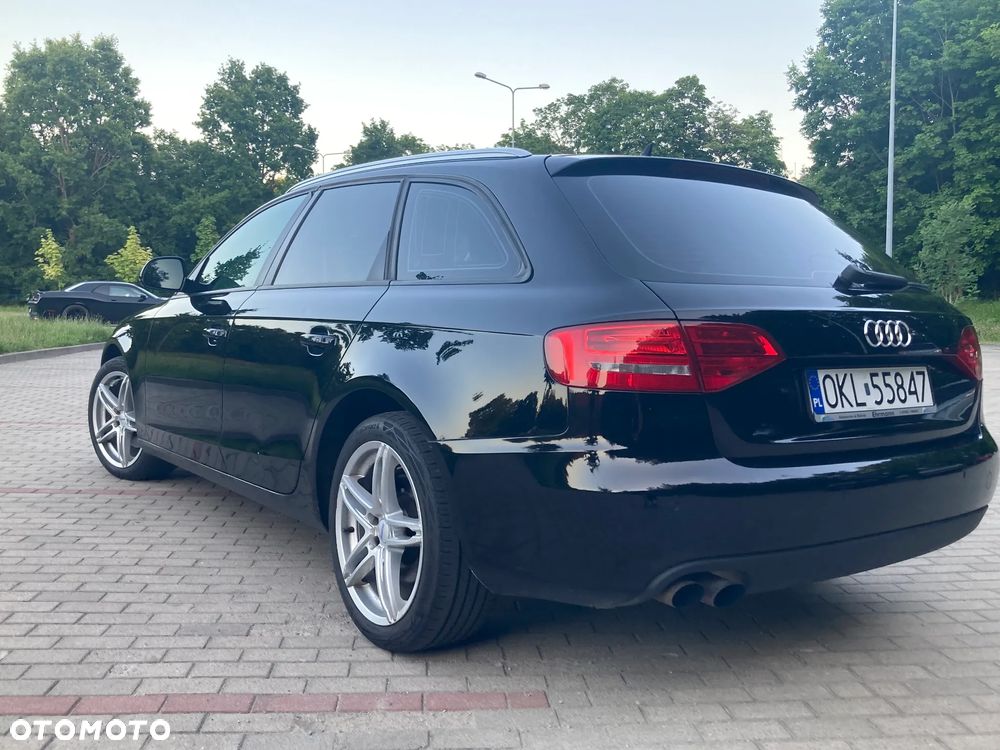 Audi A4 Avant - 5