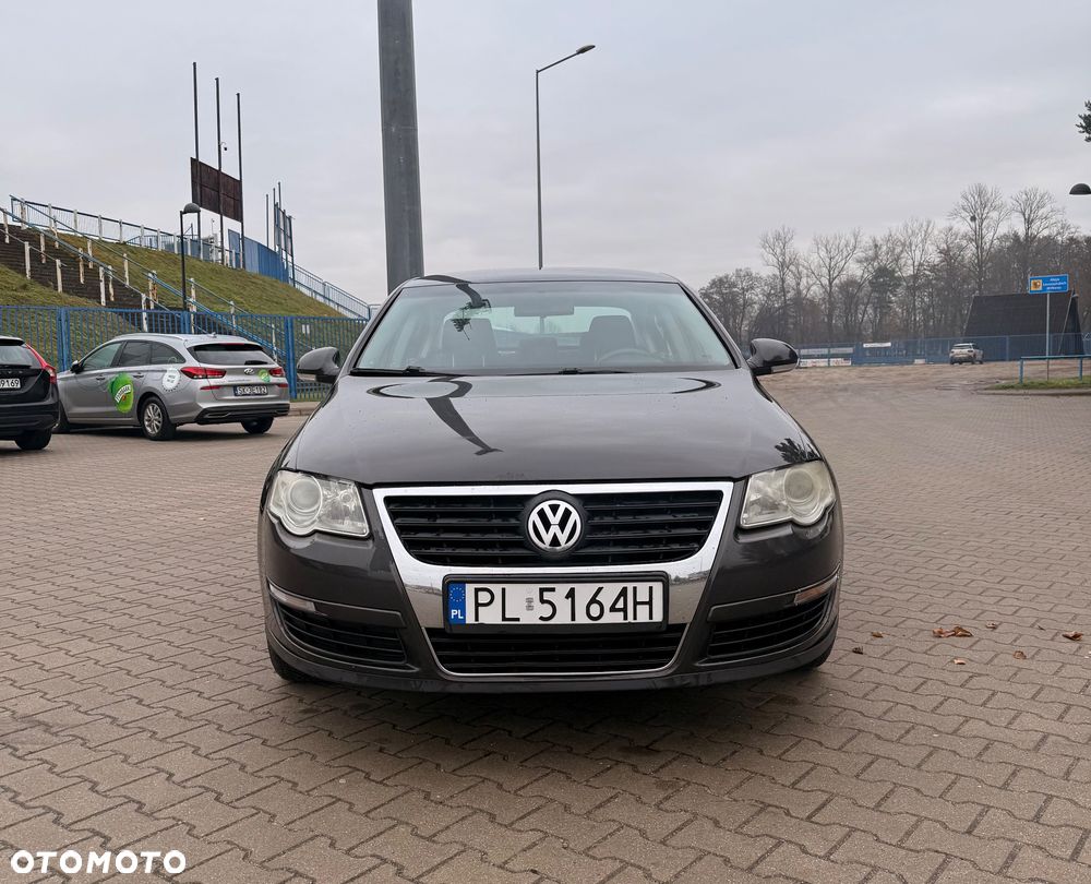 Volkswagen Passat 2.0 TDI Comfortline - 1
