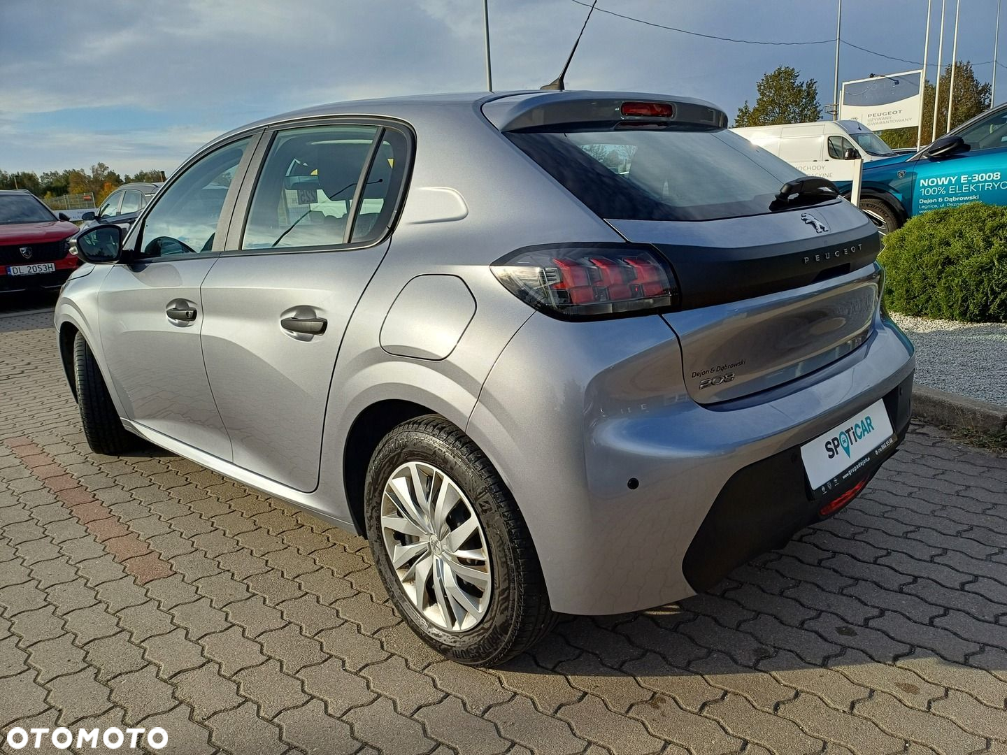 Peugeot 208 1.2 PureTech Like S&S - 4